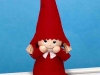 852